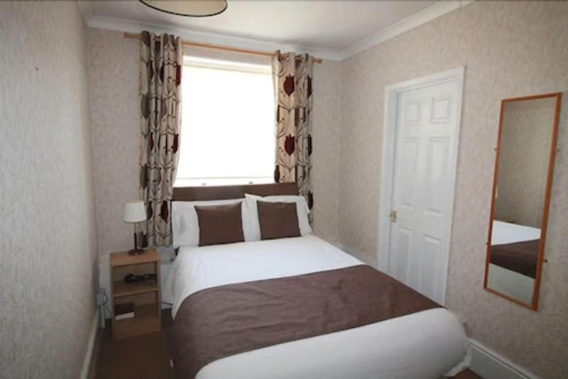 The White Hart, Wroughton Bed & Breakfast Swindon Luaran gambar