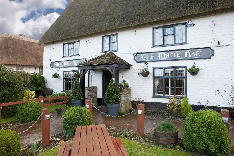 The White Hart, Wroughton Bed & Breakfast Swindon Luaran gambar